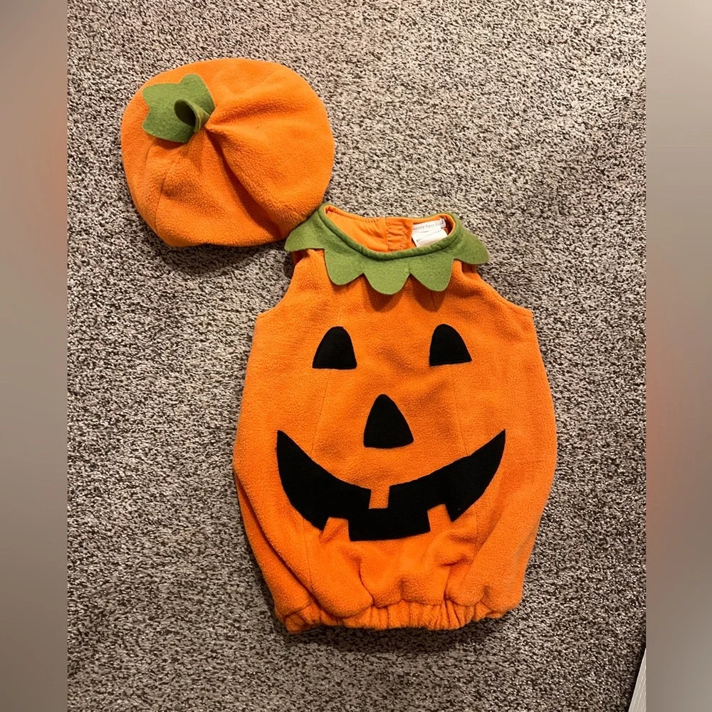Pottery Barn Kids Pumpkin Costume 6-12 months - Picture 3 of 6